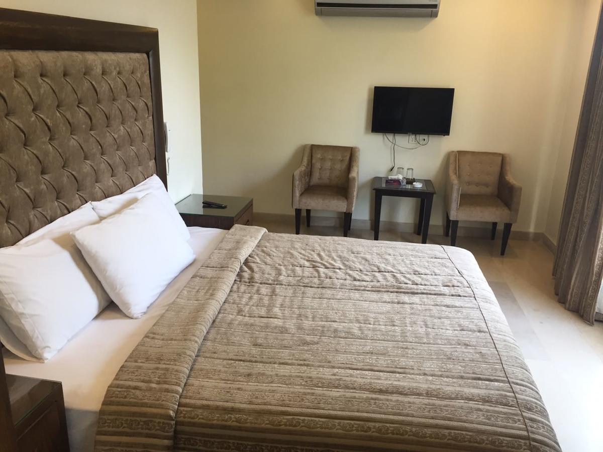 City View Hotel & Restaurant Lahore Exteriér fotografie