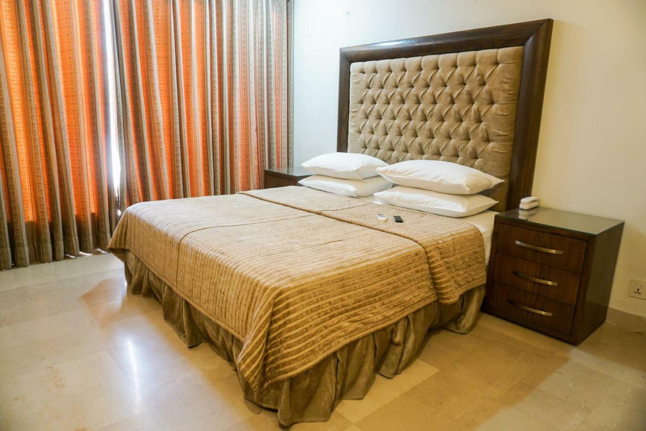 City View Hotel & Restaurant Lahore Exteriér fotografie